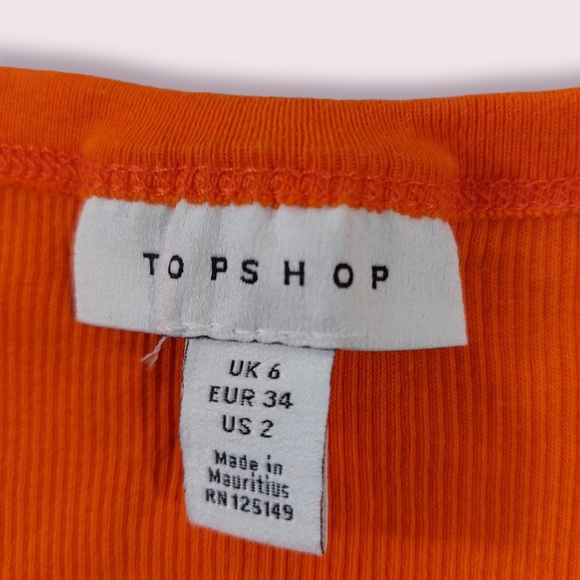 💝(3/$25) TOPSHOP | Orange notch neck cropped tee - Picture 4 of 6